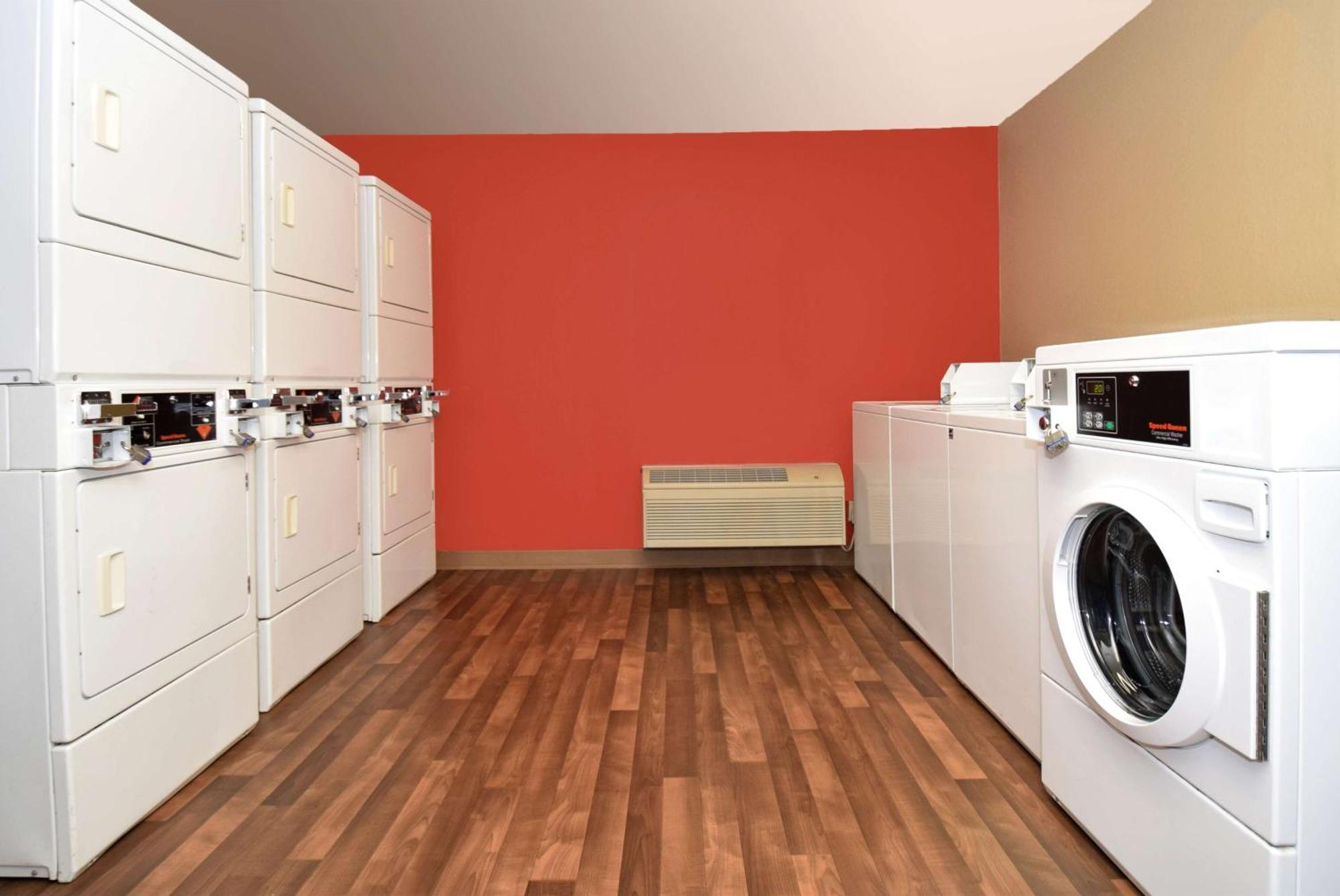 Extended Stay America Select Suites - Hartford - Manchester Exteriér fotografie