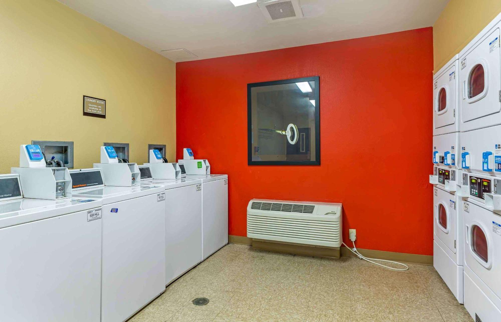 Extended Stay America Select Suites - Hartford - Manchester Exteriér fotografie